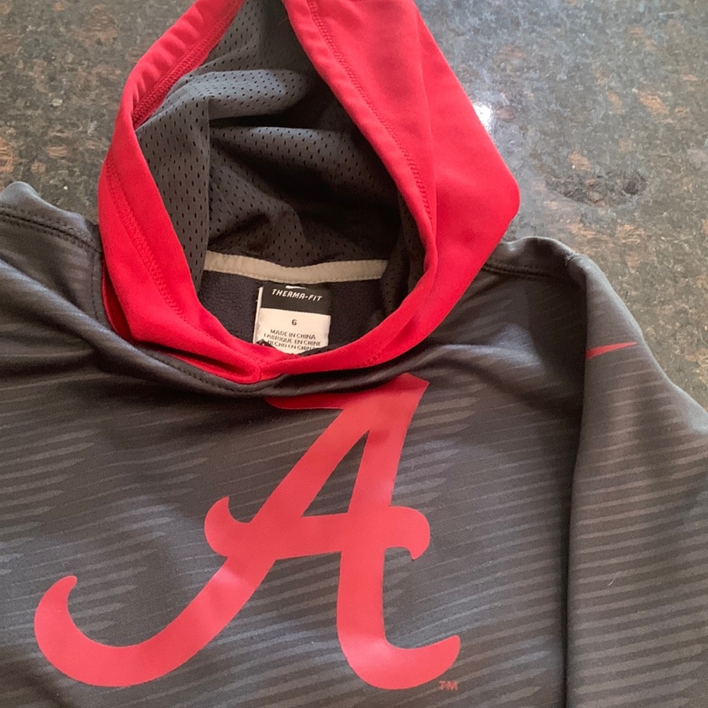 Nike Alabama Therma-Fit hoodie size 6